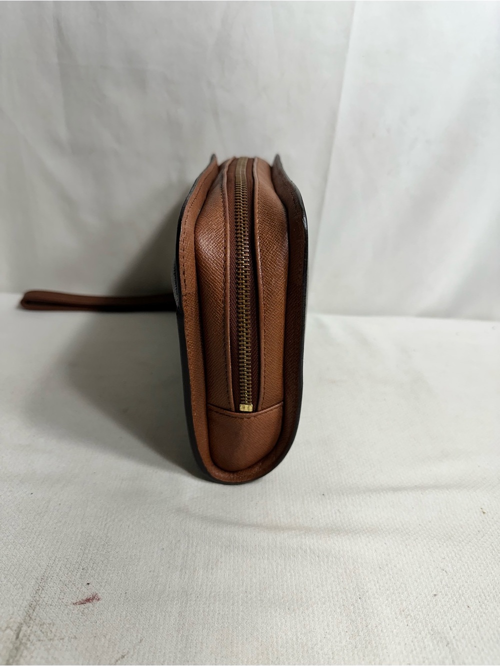 Louis Vuitton Clutch Bag - Picture 4 of 12